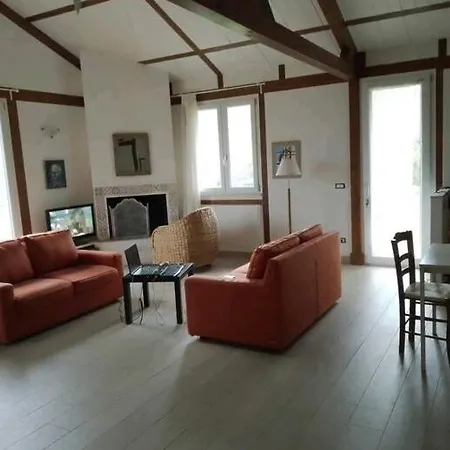 بيت ضيافة Roomsfree!!!! 3*