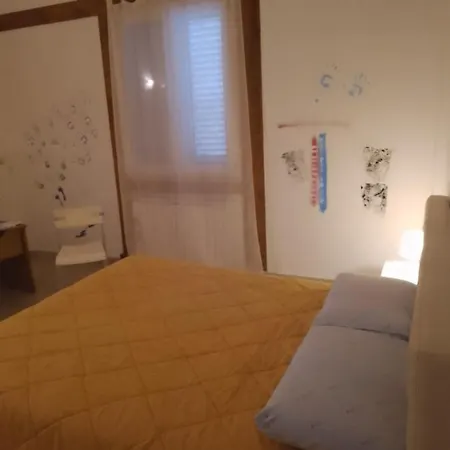 Roomsfree!!!! Guest house *